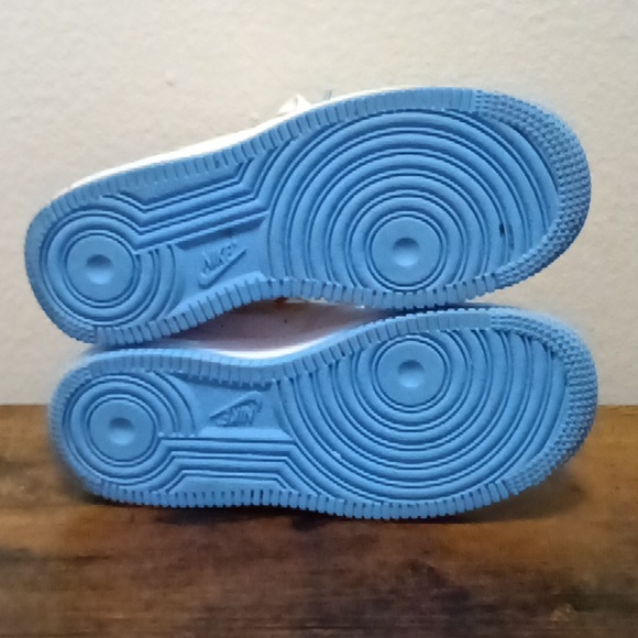 Nike Force 1 Happy Hoops - Picture 6 of 6